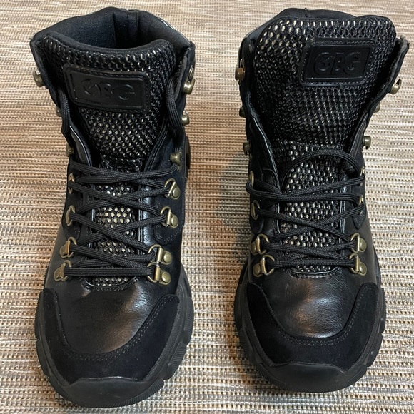 SOLD - Picture 4 of 4